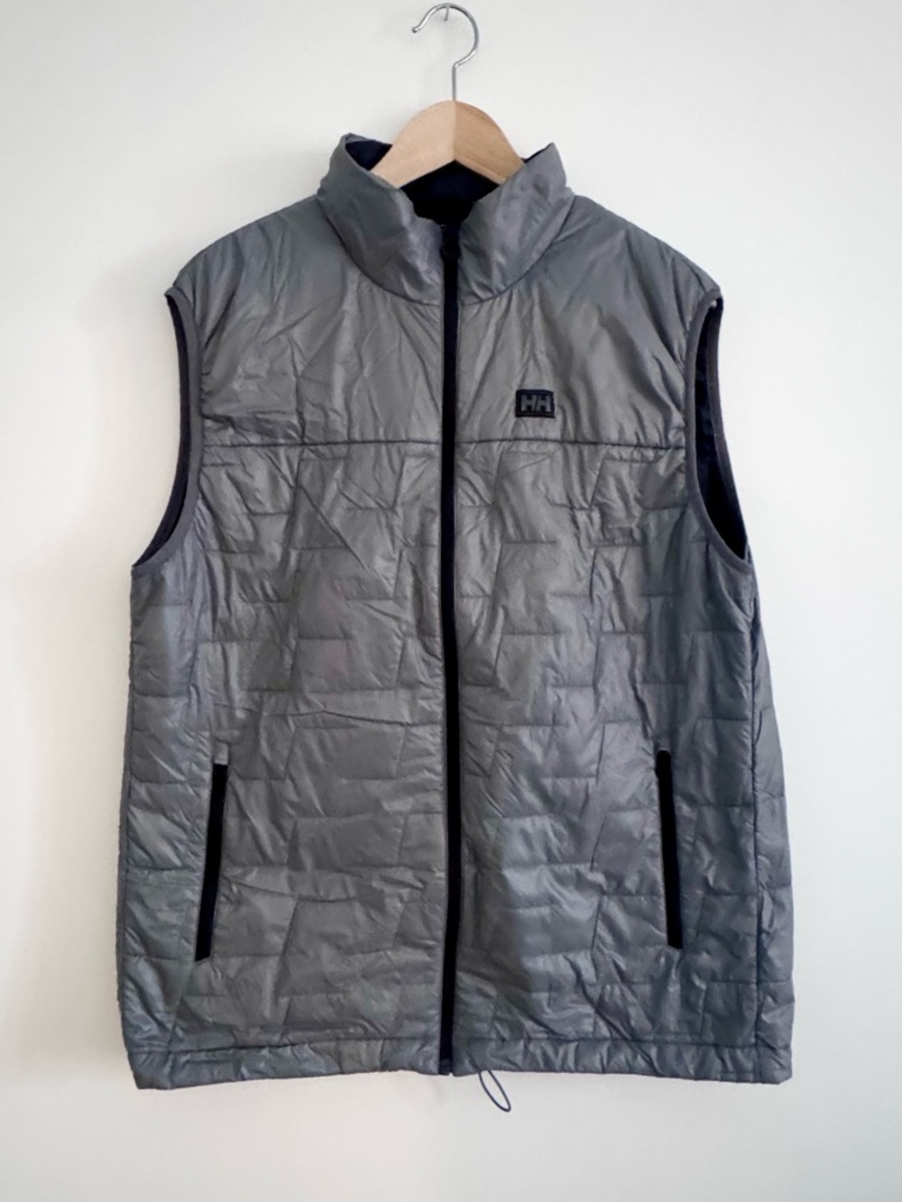 Helly Hansen Men's Gray Quilted Insulated Vest - Size L